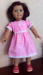Doll Clothes Patterns Dress with puff sleeves by Pilar